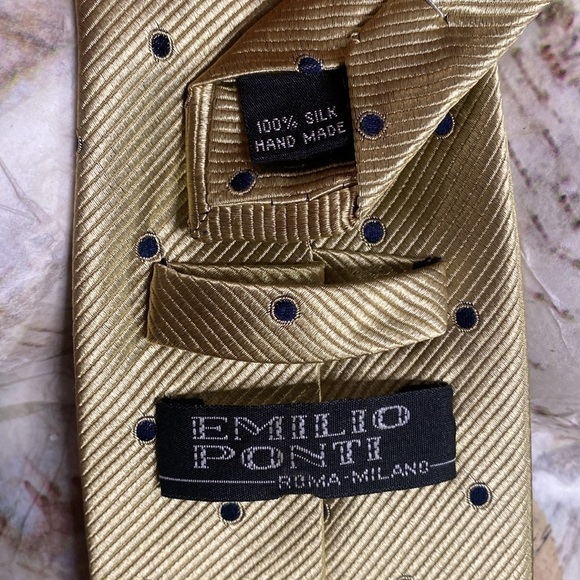 Emelio Ponti 100% silk gold with navy dots Neck Tie - Picture 4 of 5